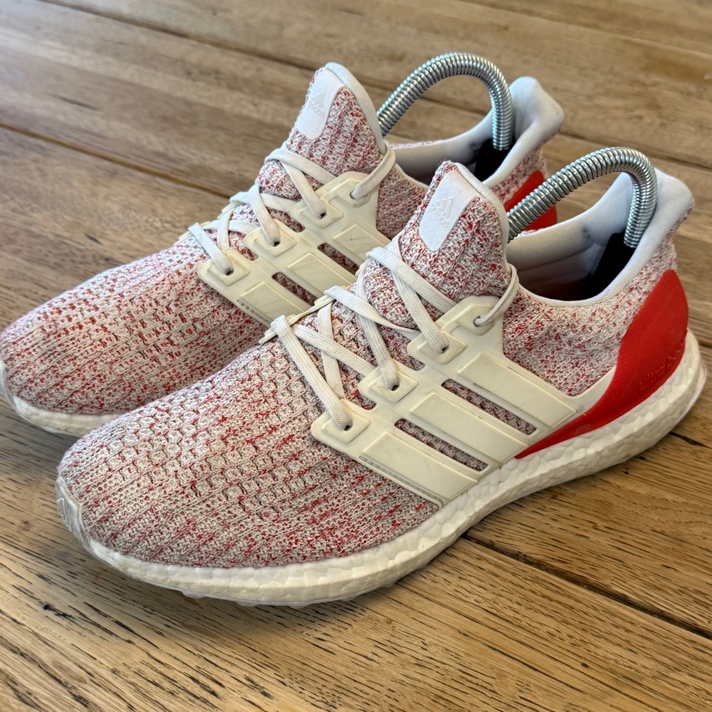 Adidas UltraBoost Women’s Active Red/ White Size‎ 8.5